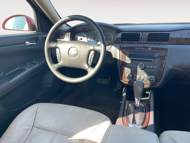 Used 2015 Chevrolet Impala LTZ FWD image 10