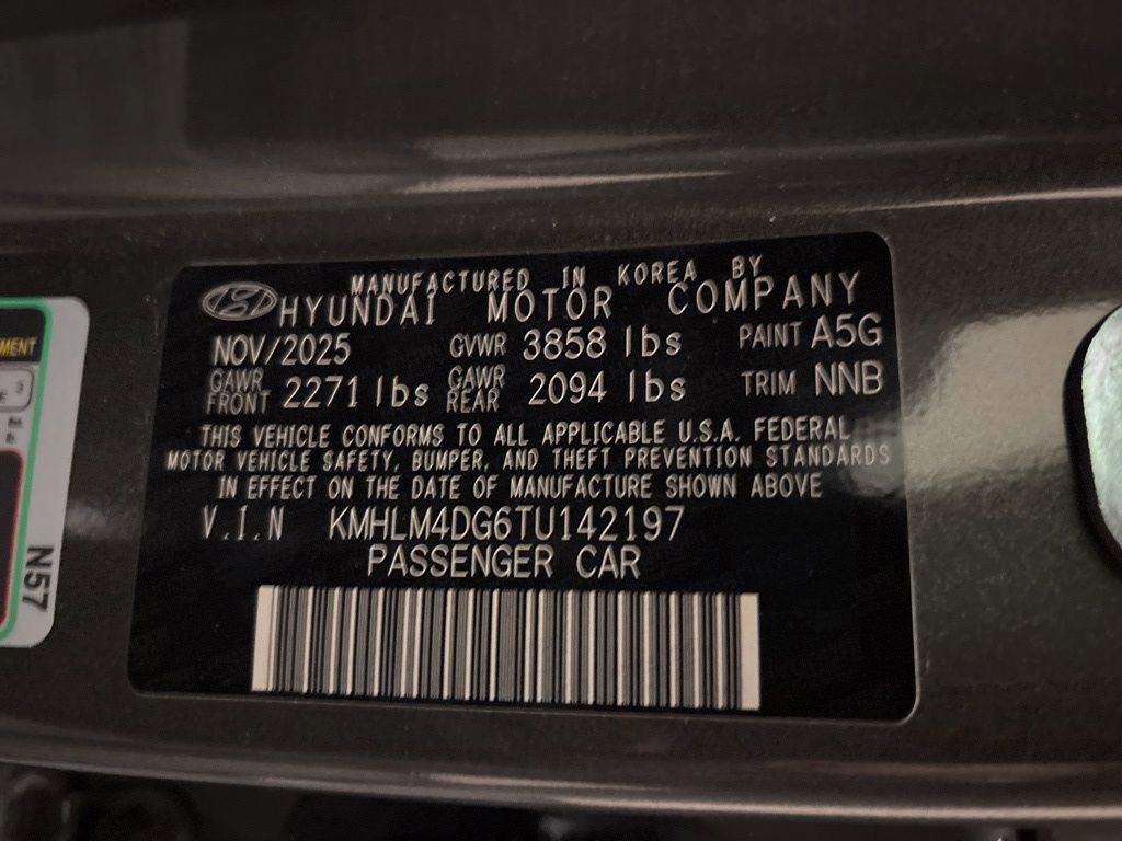 Certified 2026 Hyundai Elantra Sport FWD image 14