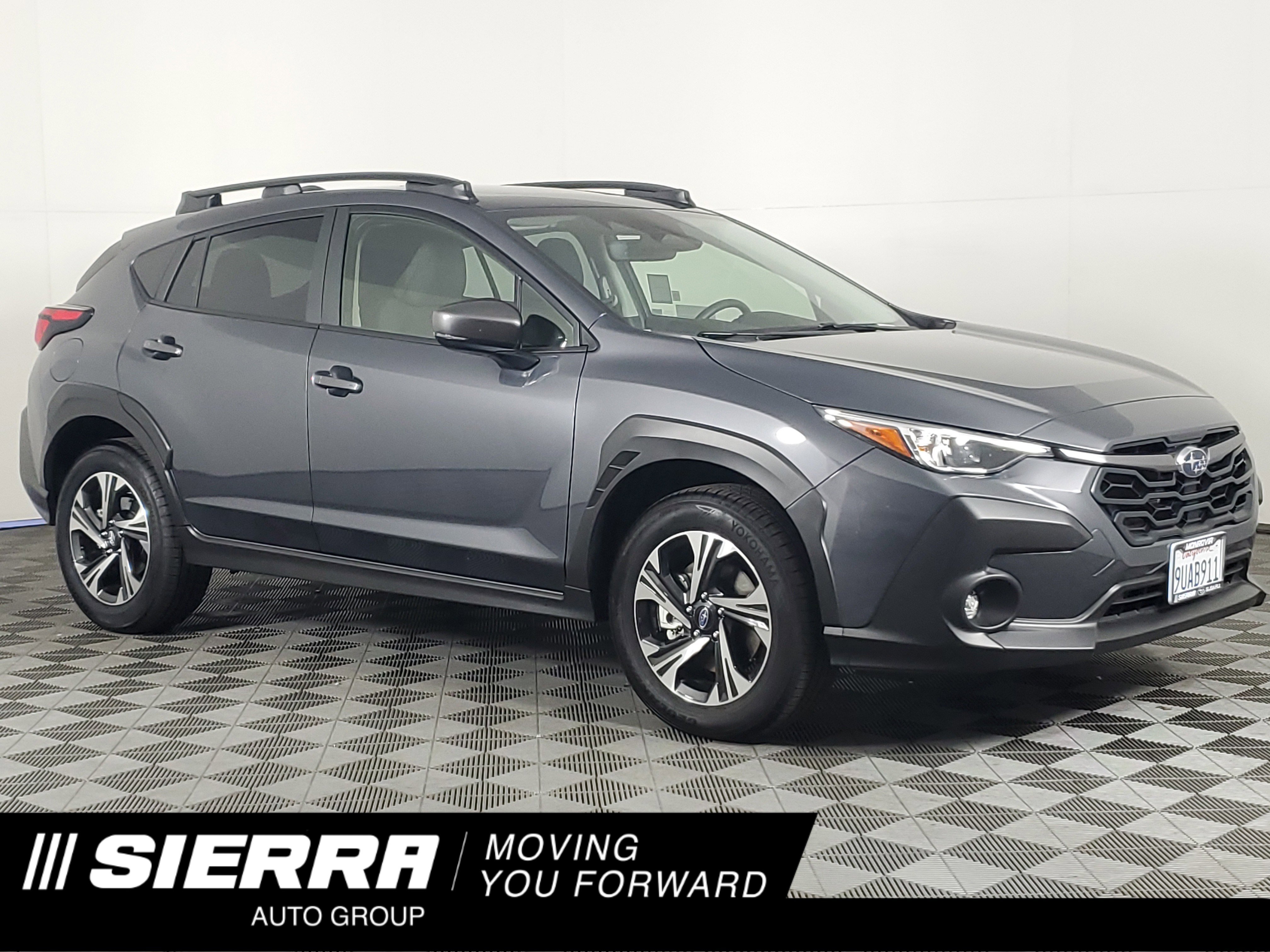 Used 2025 Subaru Crosstrek 2.5i Premium image 1