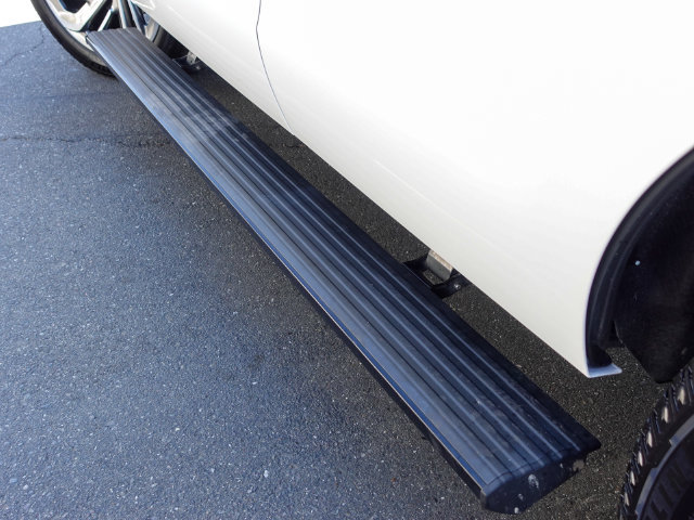 Used 2025 Lincoln Navigator Reserve AWD/4WD image 10