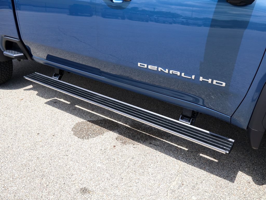 New 2026 GMC Sierra 2500 Denali Ultimate w/ Max Trailering Package AWD/4WD image 7