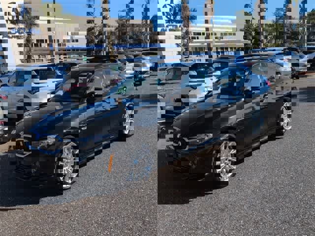 Used 2023 BMW 330e xDrive w/ Driving Assistance Package image 4