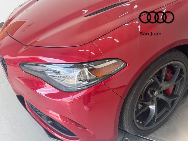 Used 2020 Alfa Romeo Giulia Quadrifoglio RWD image 4