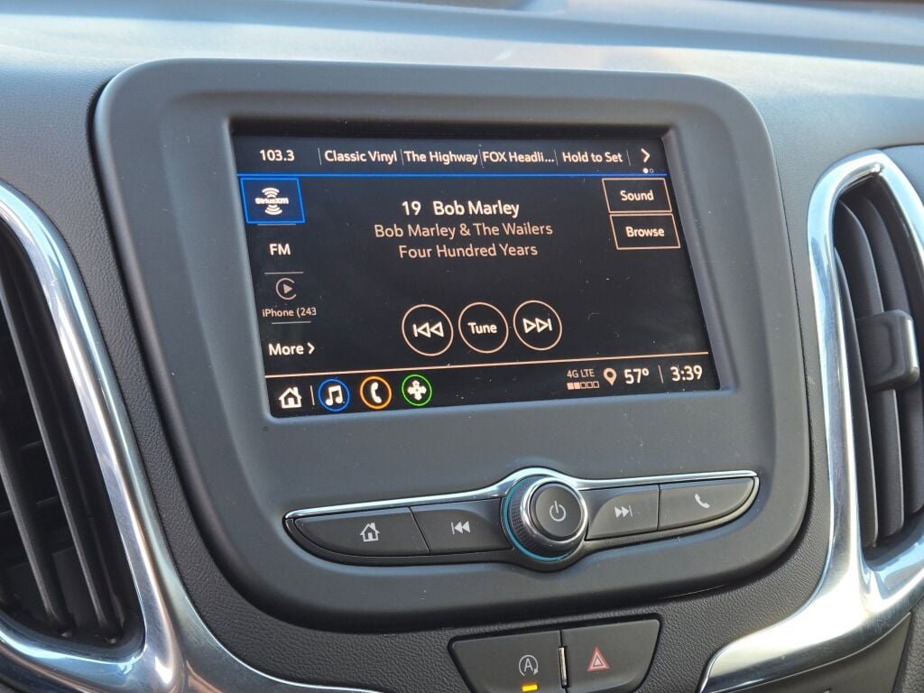 Used 2023 Chevrolet Equinox LT image 29