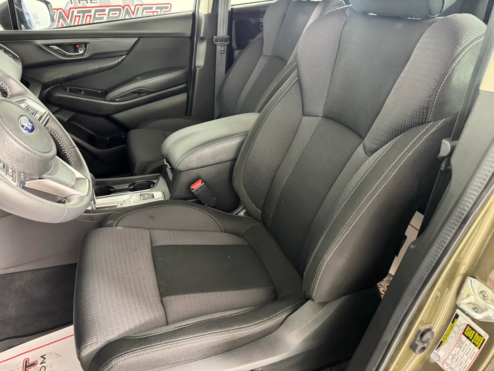 Used 2024 Subaru Ascent Premium w/ Convenience Package image 33