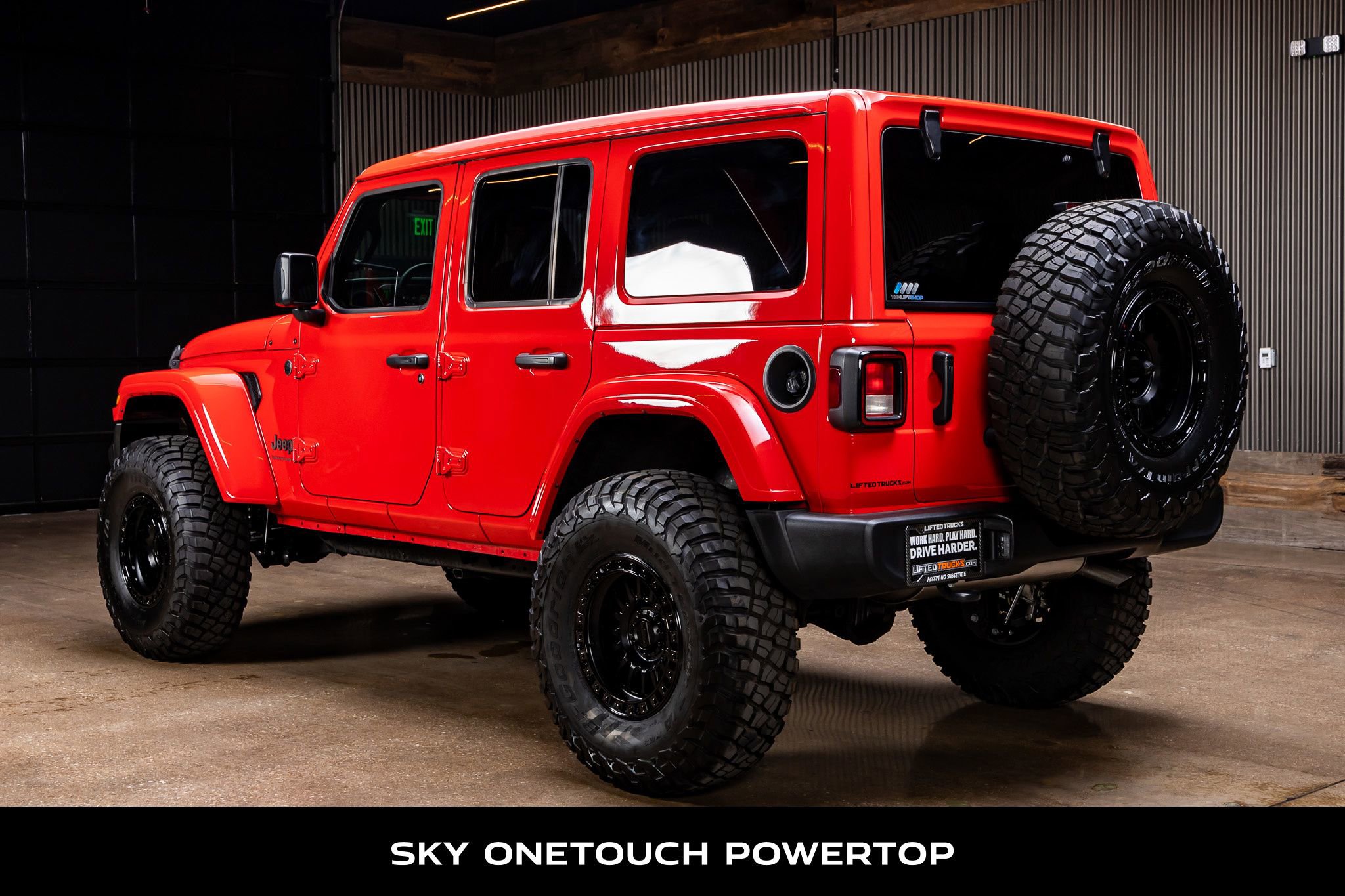 Used 2025 Jeep Wrangler Sport S image 7