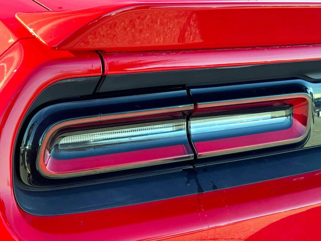 Used 2015 Dodge Challenger R/T w/ Quick Order Package 28B R/T image 10