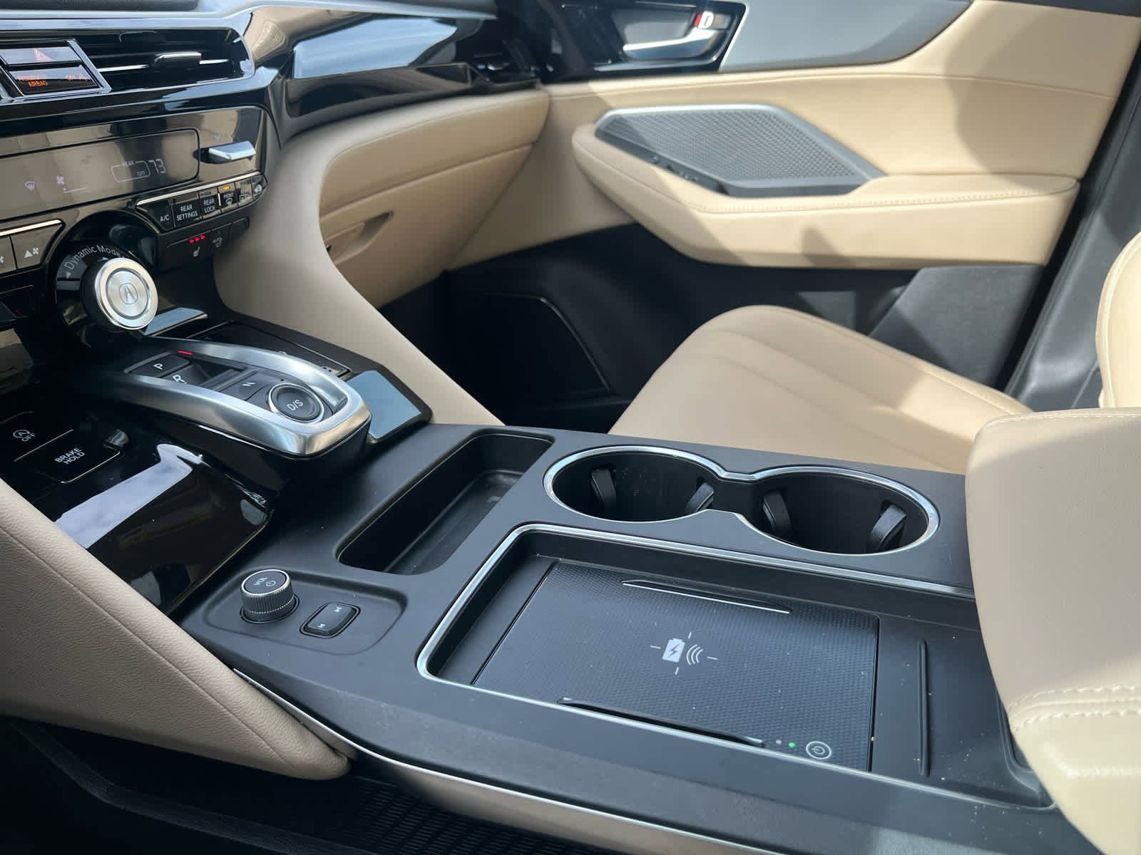 Used 2025 Acura MDX FWD image 30