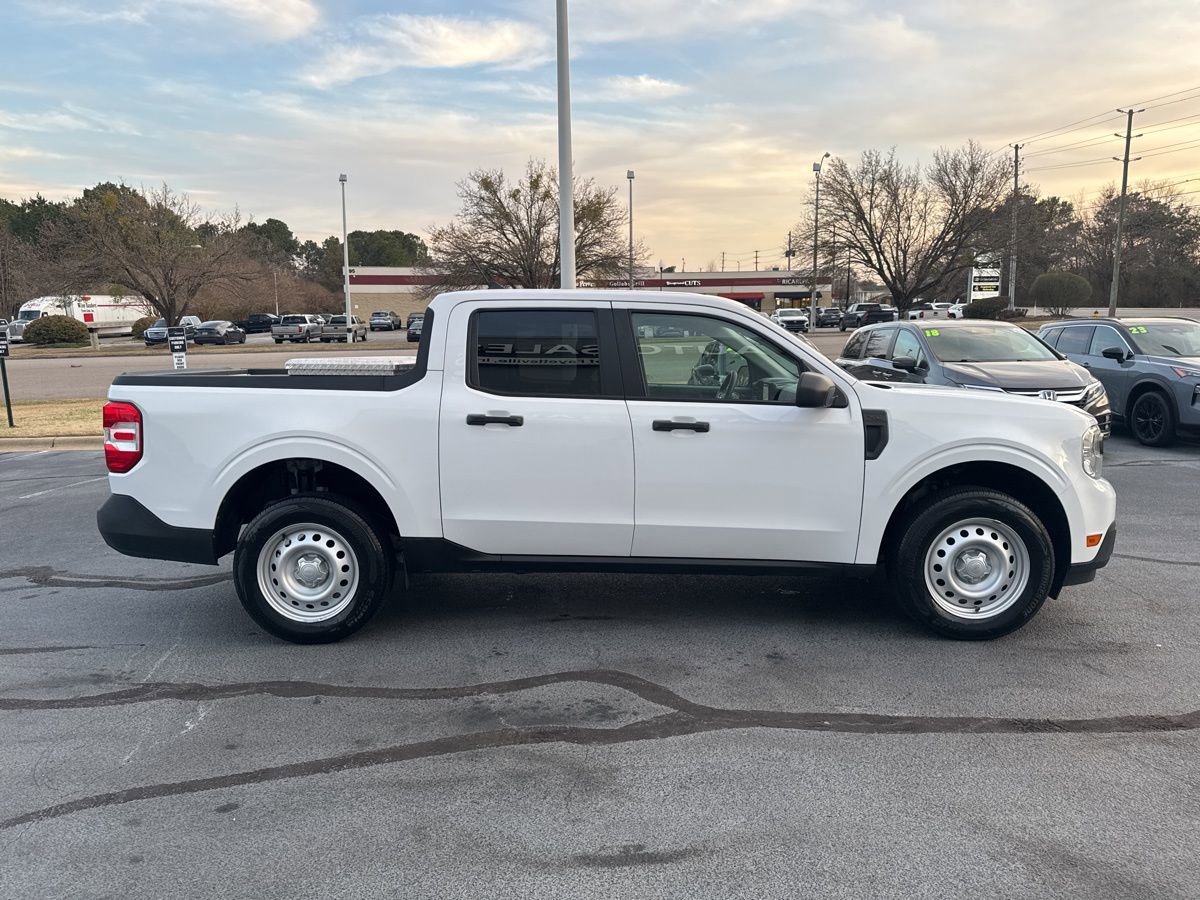 Used 2022 Ford Maverick XL image 8