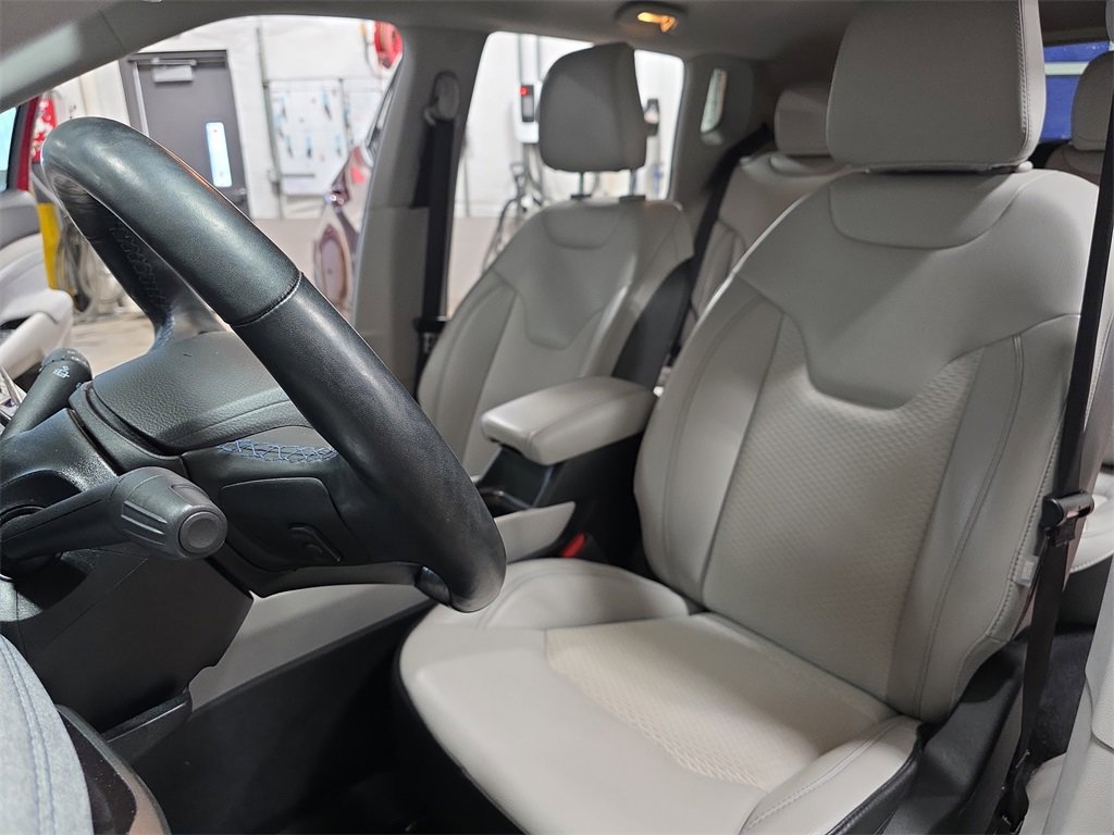 Used 2022 Jeep Compass Latitude w/ Convenience Group image 15