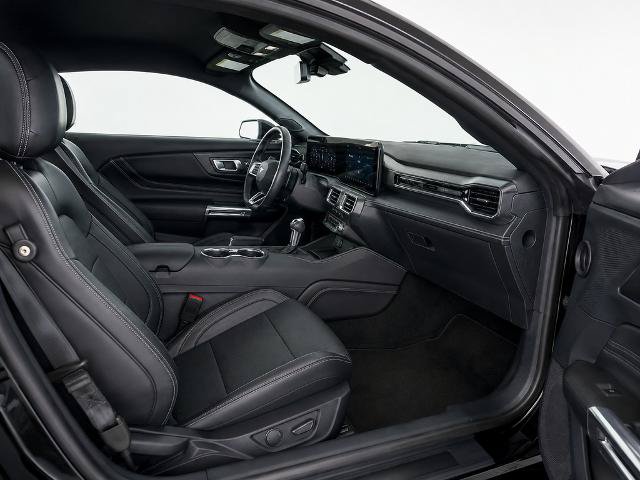 Certified 2025 Ford Mustang GT RWD image 10