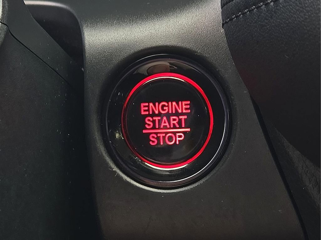 Used 2023 Honda HR-V LX image 16