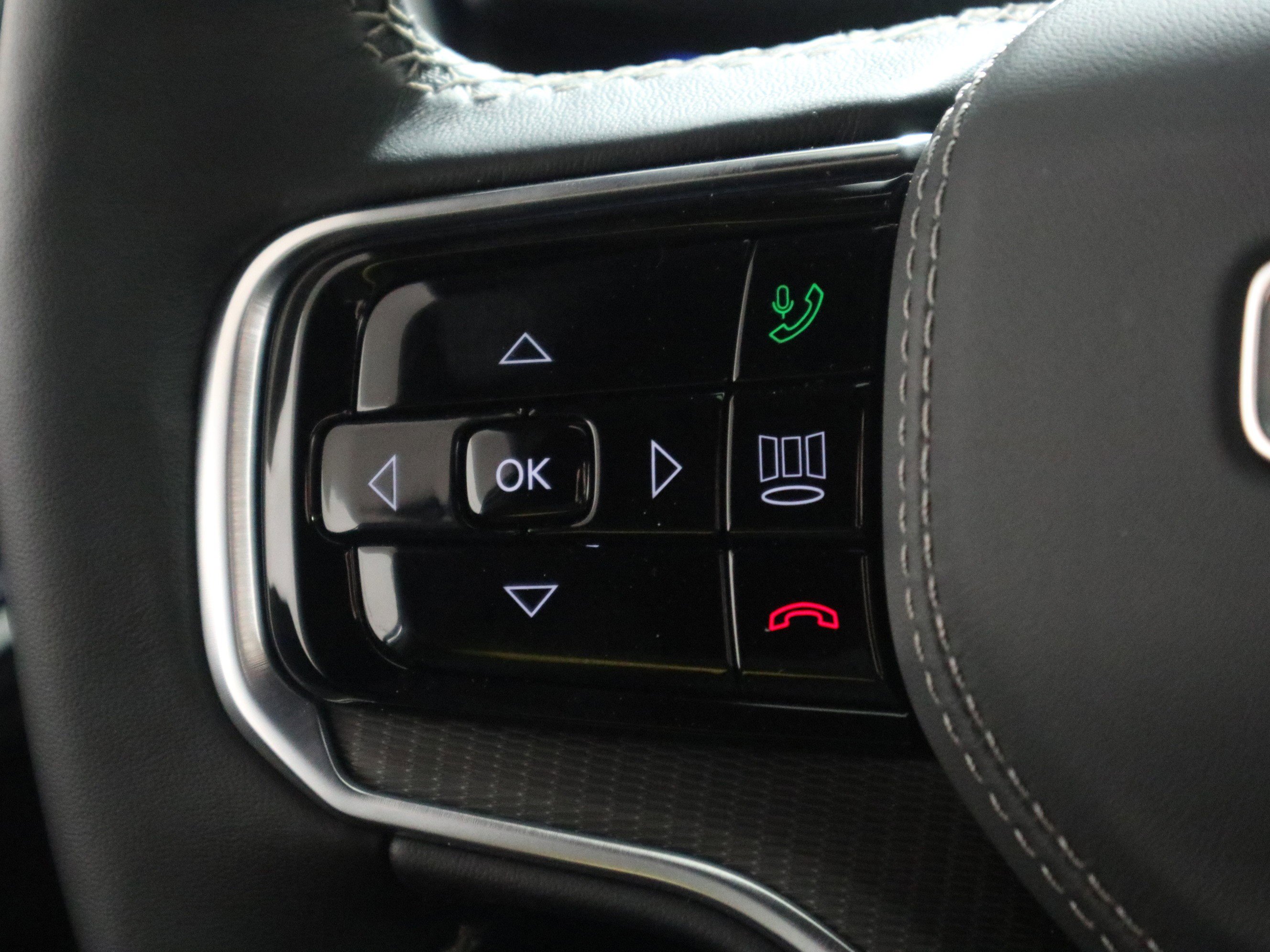 New 2026 Jeep Grand Wagoneer Summit image 30