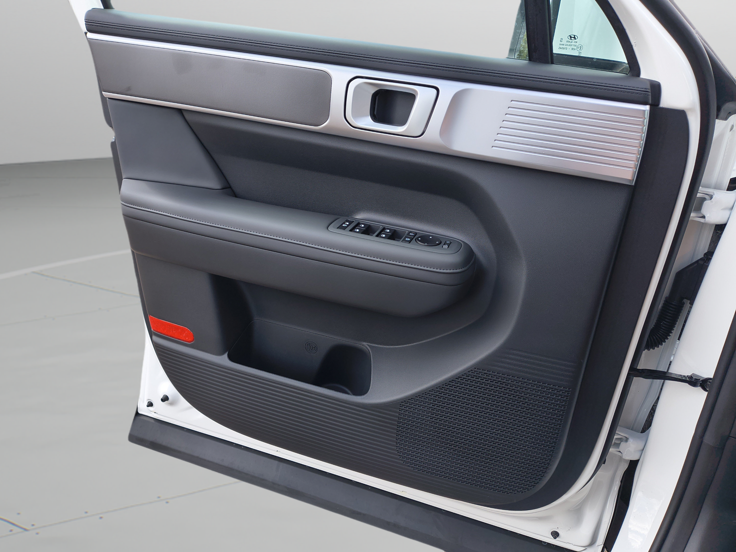 New 2027 Hyundai Santa Fe SEL FWD image 27