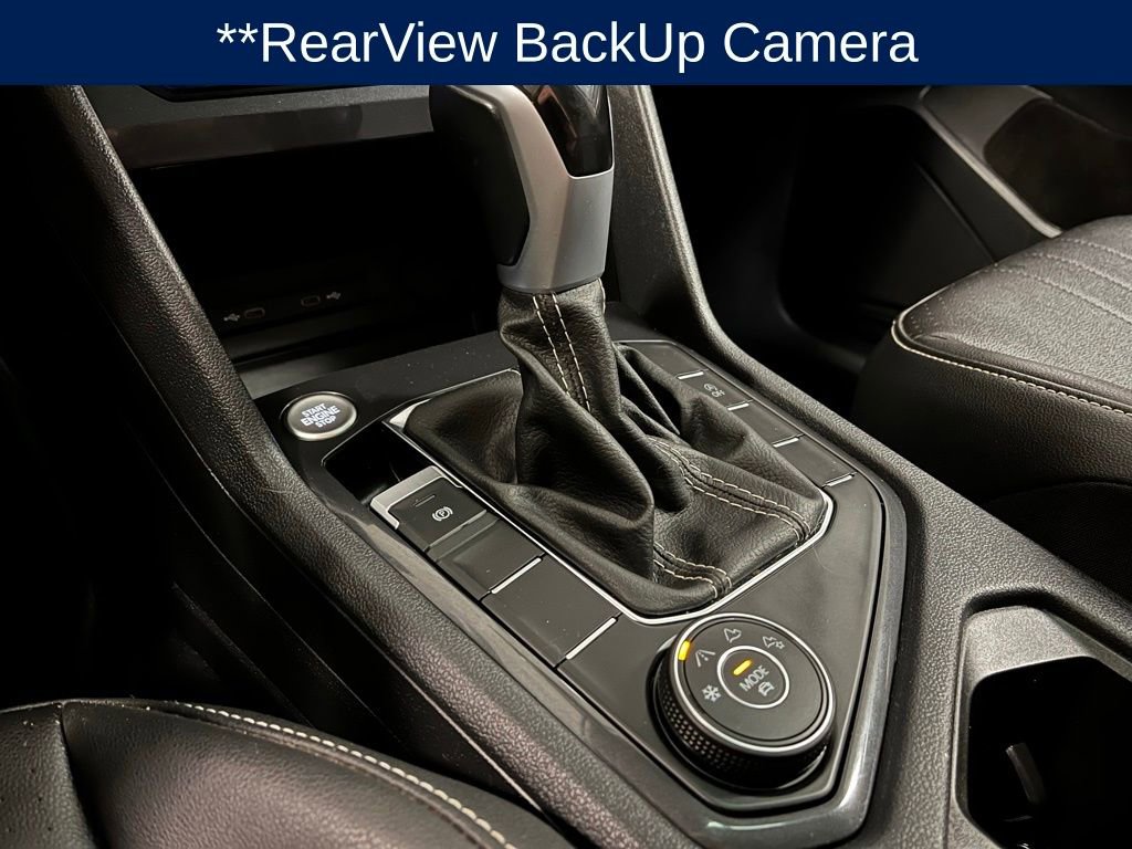 Used 2023 Volkswagen Tiguan SE w/ Panoramic Sunroof Package image 15
