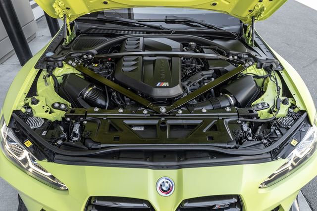 Used 2023 BMW M4 xDrive Competition w/ Executive Package AWD/4WD image 15