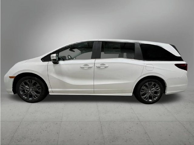 New 2027 Honda Odyssey Touring image 2