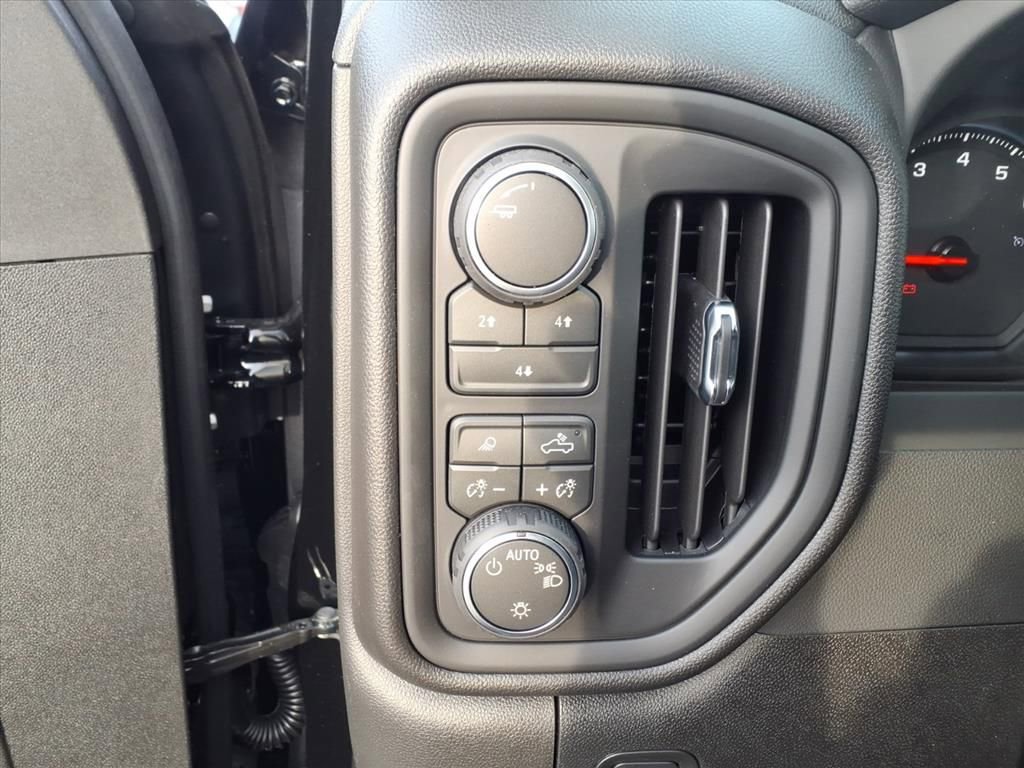 New 2026 Chevrolet Silverado 2500 Custom w/ Custom Value Package image 25