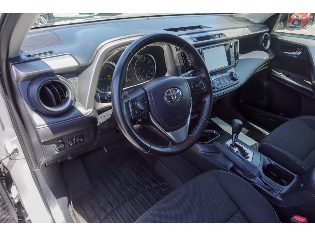 Certified 2017 Toyota RAV4 XLE w/ Cargo Management Package AWD/4WD image 11