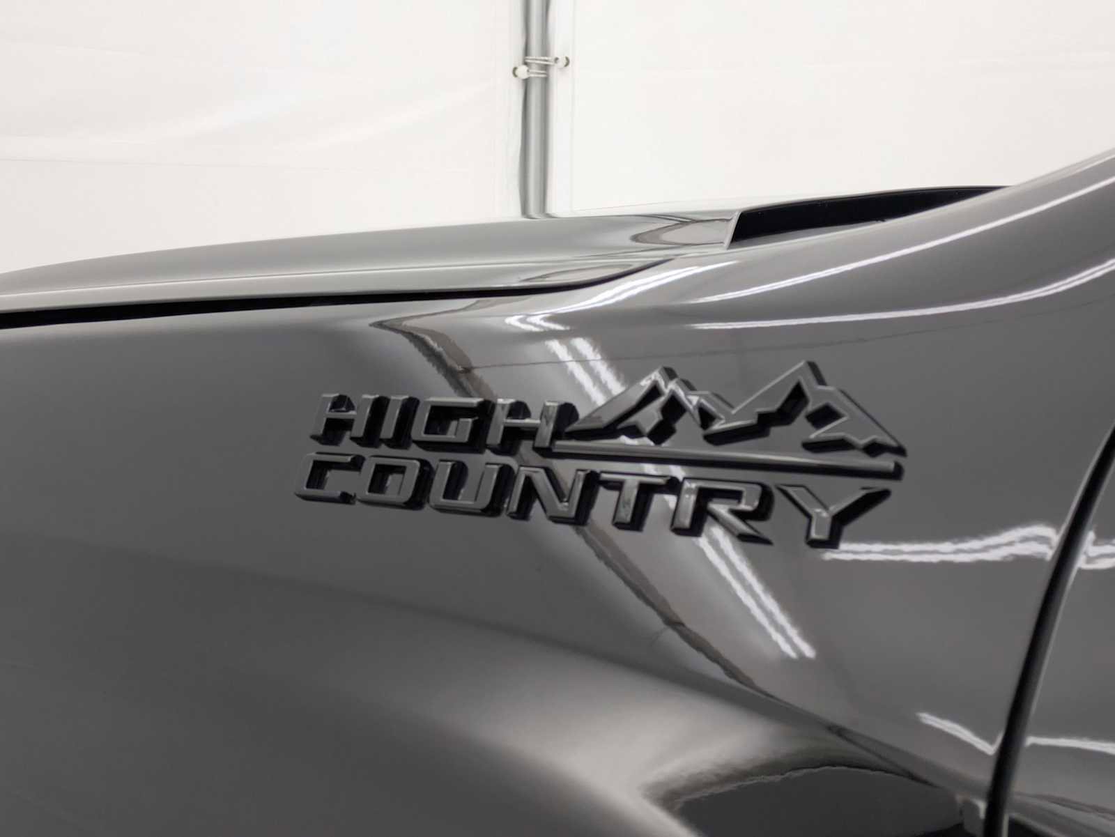New 2026 Chevrolet Silverado 1500 High Country w/ Midnight Edition image 12