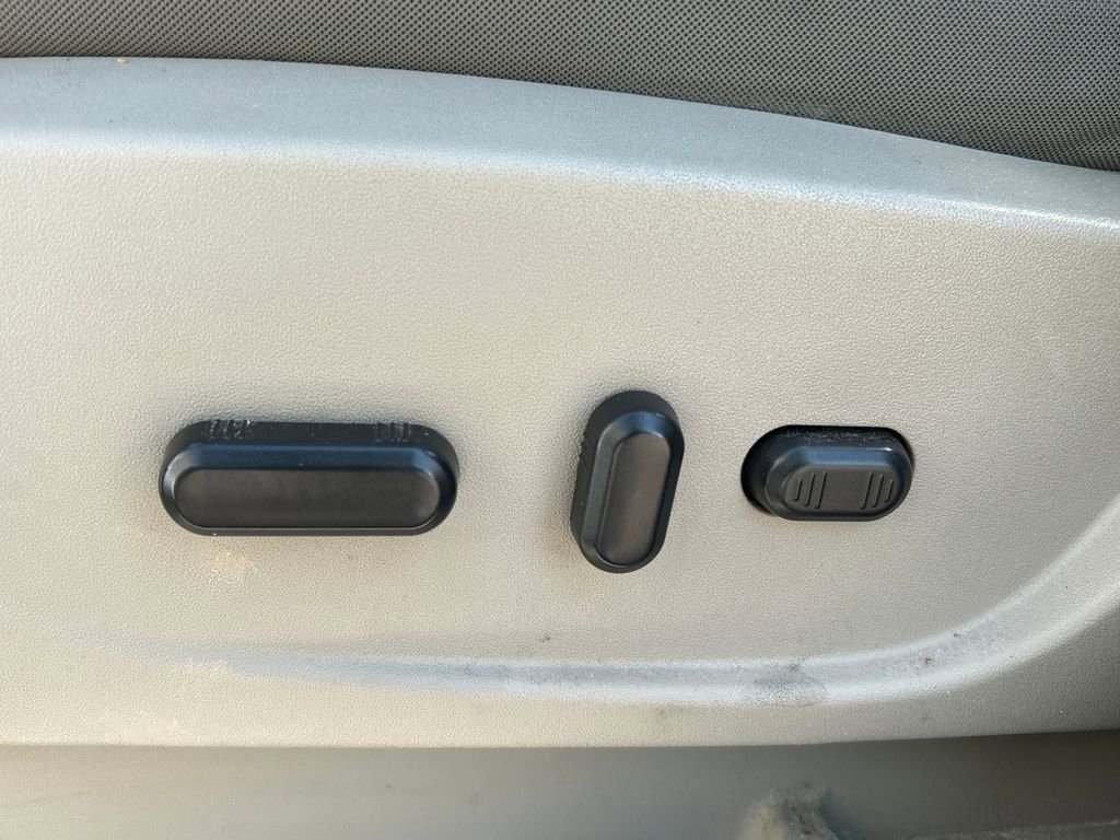 Used 2014 Ford Escape SE image 16