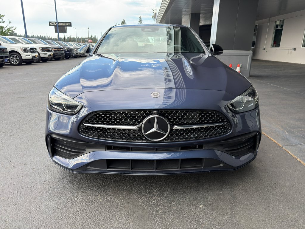 Used 2024 Mercedes-Benz C 300 4MATIC Sedan image 2