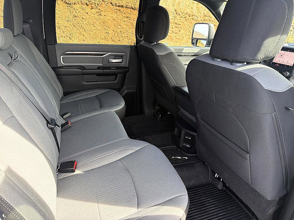 Used 2023 RAM 2500 Big Horn w/ Level 1 Equipment Group AWD/4WD image 20