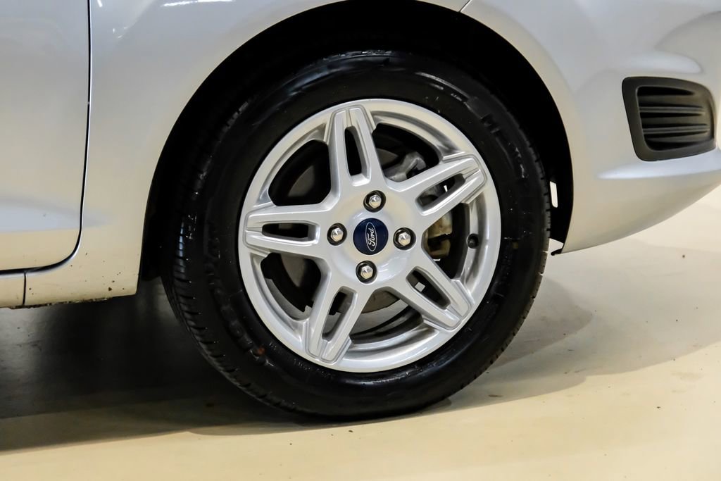 Used 2019 Ford Fiesta SE image 49