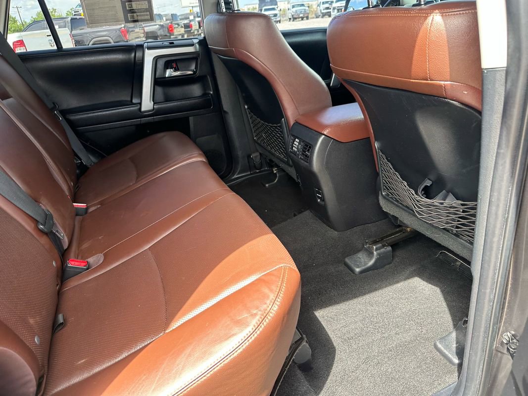 Used 2016 Toyota 4Runner Limited AWD/4WD image 27