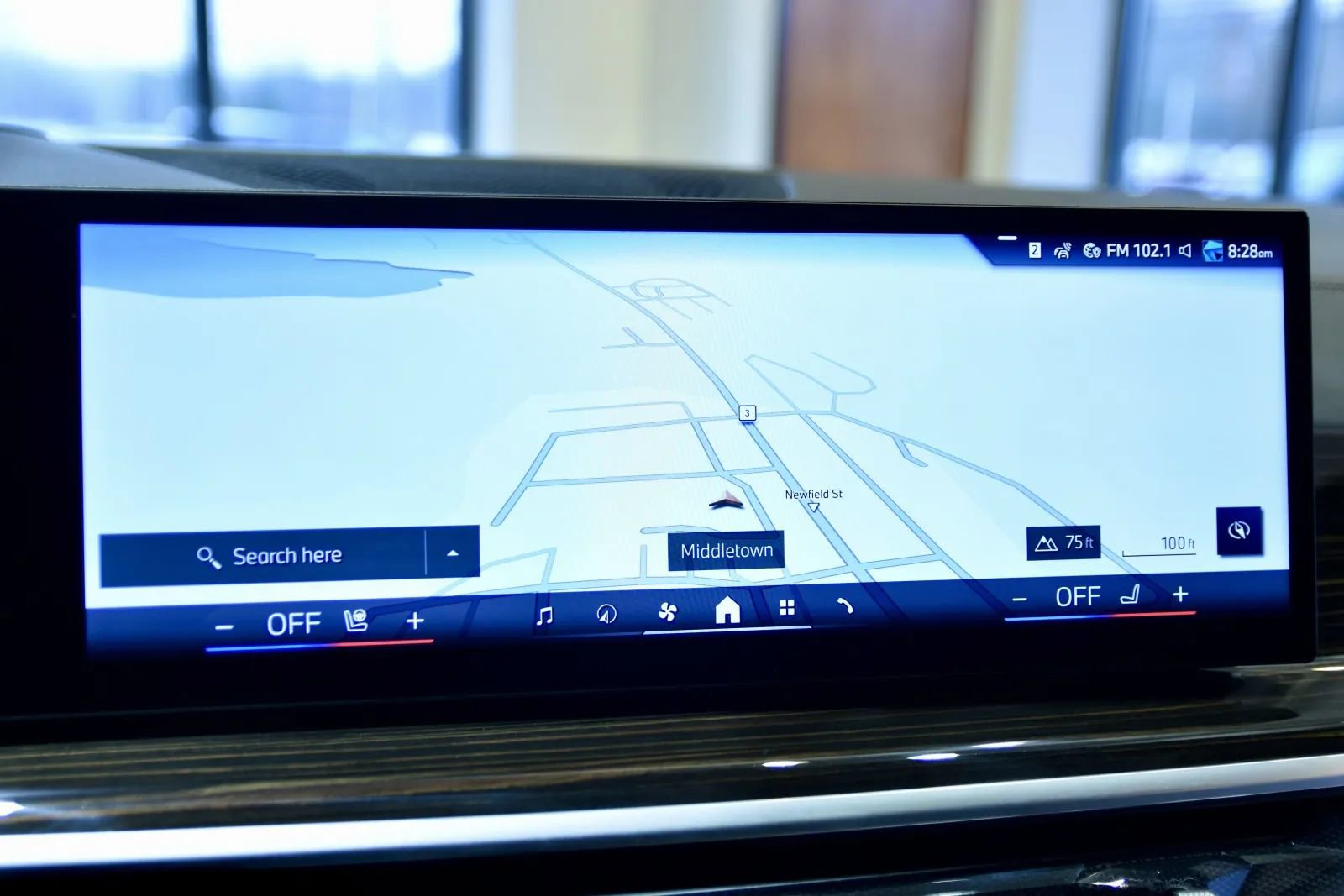 Used 2024 BMW X5 xDrive40i w/ M Sport Package image 15