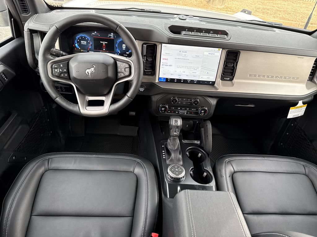 New 2025 Ford Bronco Outer Banks w/ Sasquatch Package AWD/4WD image 24