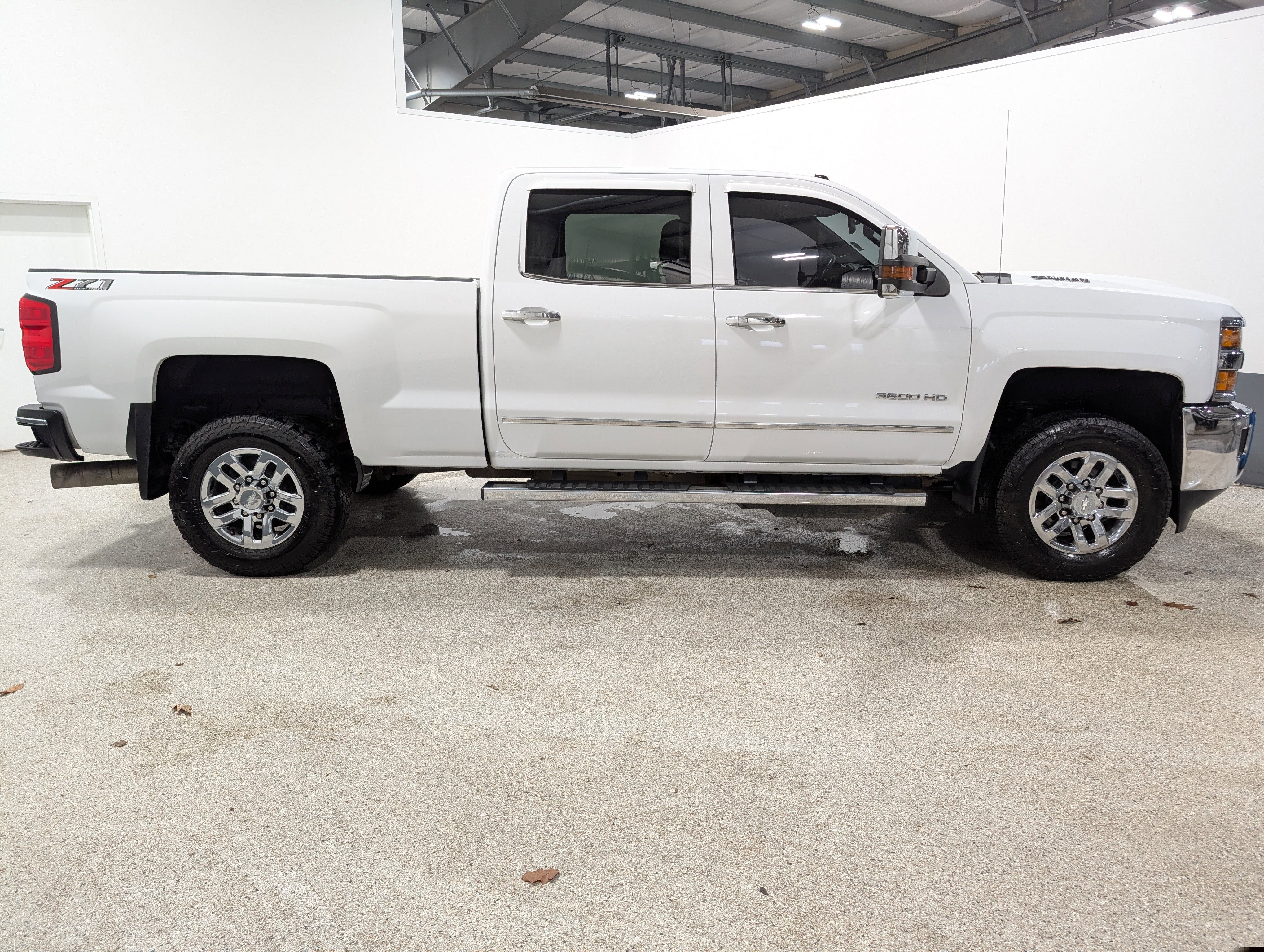 Used 2018 Chevrolet Silverado 3500 LTZ w/ Duramax Plus Package image 2