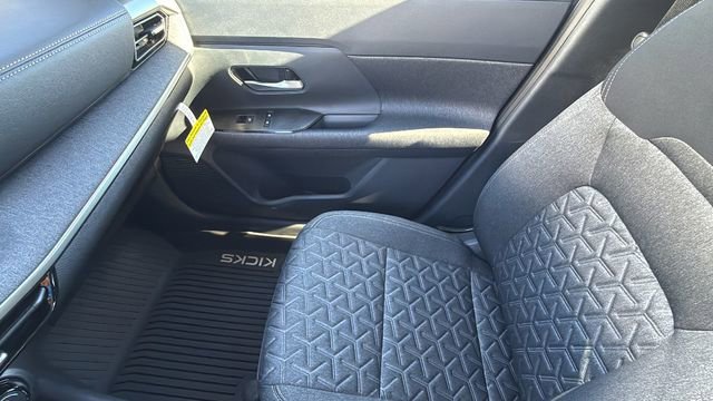 New 2026 Nissan Kicks SV w/ SV Premium Package image 12