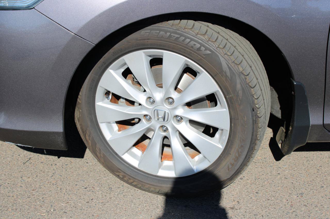 Used 2015 Honda Accord EX-L image 16