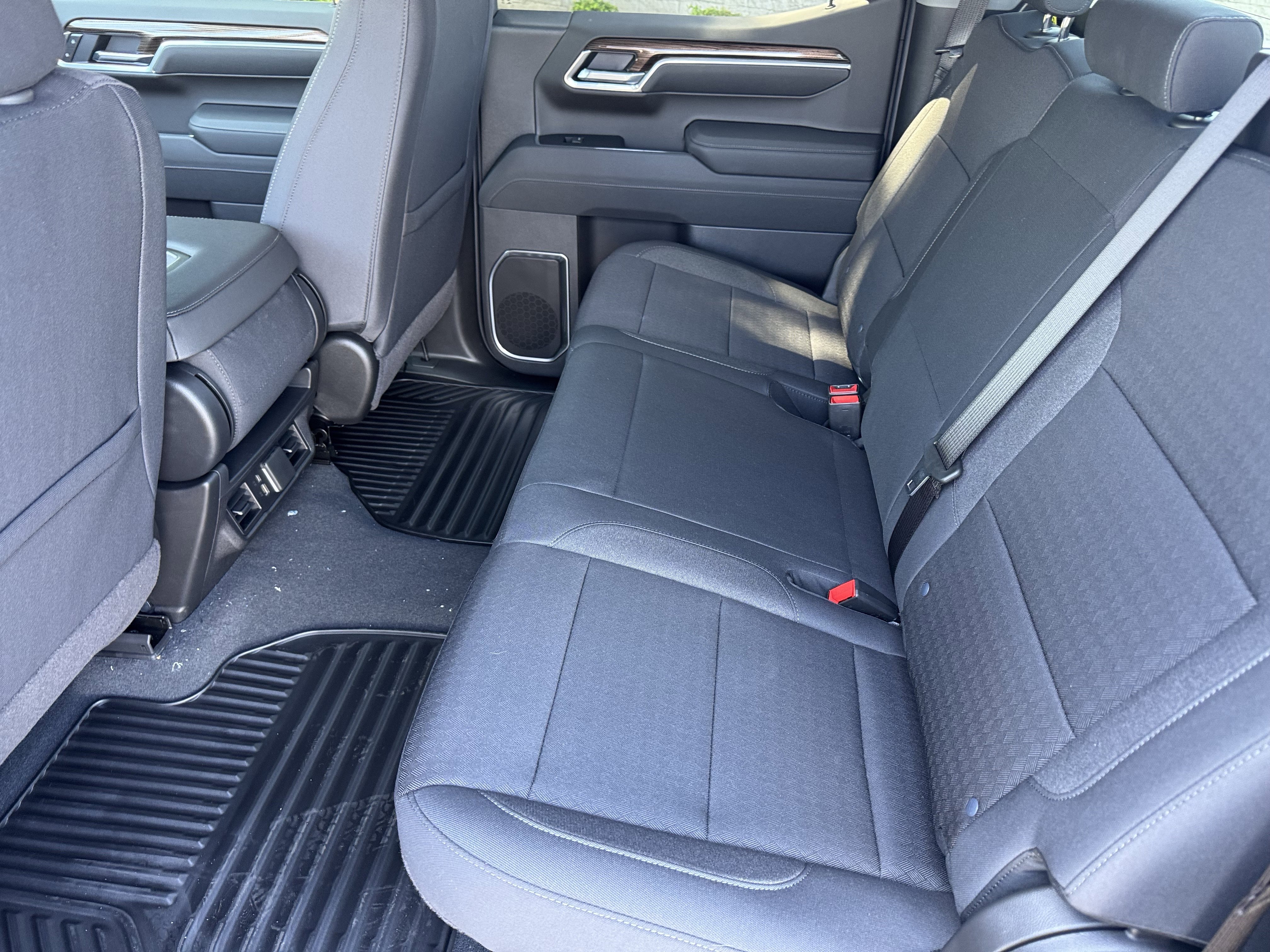 New 2026 Chevrolet Silverado 1500 LT w/ Z71 Off-Road Package image 16