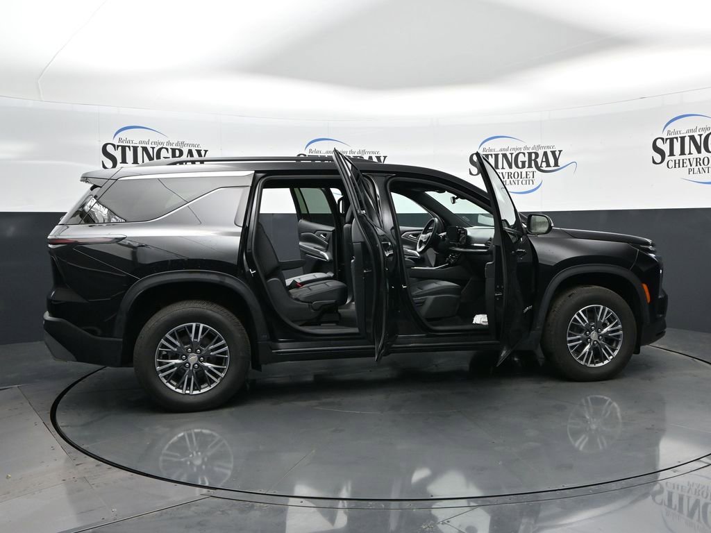Used 2026 Chevrolet Traverse LT AWD/4WD image 27
