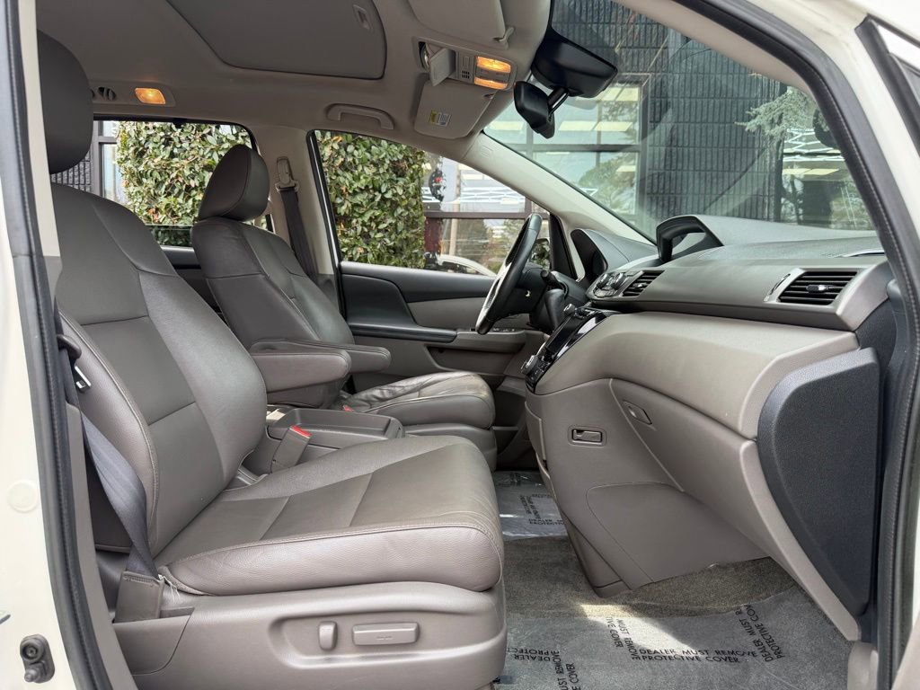 Used 2016 Honda Odyssey EX-L image 35