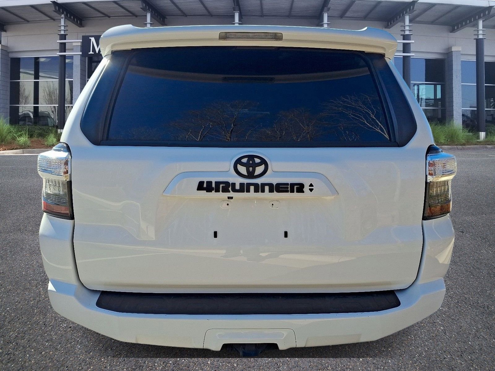 Used 2021 Toyota 4Runner SR5 Premium image 5