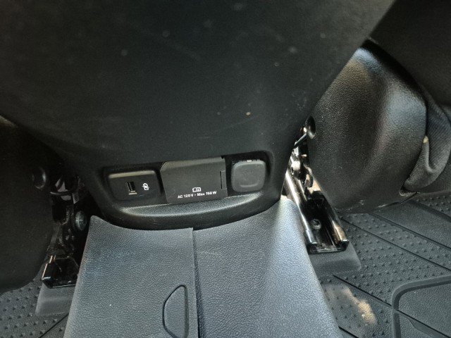 Used 2023 Chevrolet Malibu LT image 38