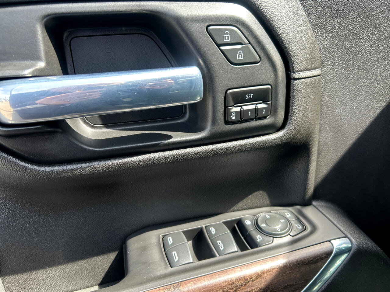 Used 2021 GMC Sierra 1500 Denali w/ Denali Ultimate Package image 10