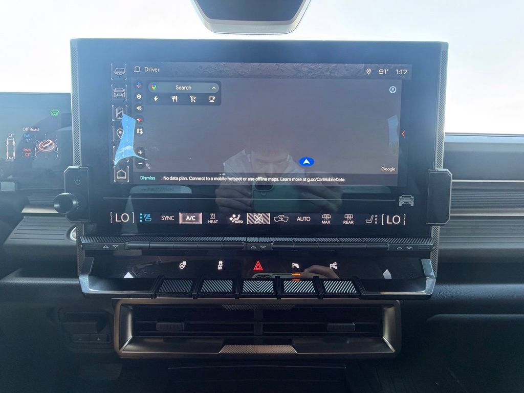 Used 2024 GMC Hummer EV 2X AWD/4WD image 10