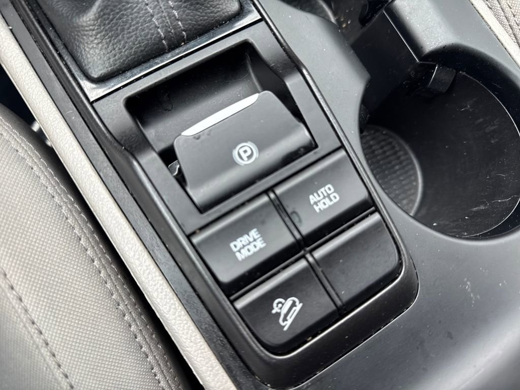 Certified 2020 Hyundai Tucson SEL w/ Cargo Package image 42