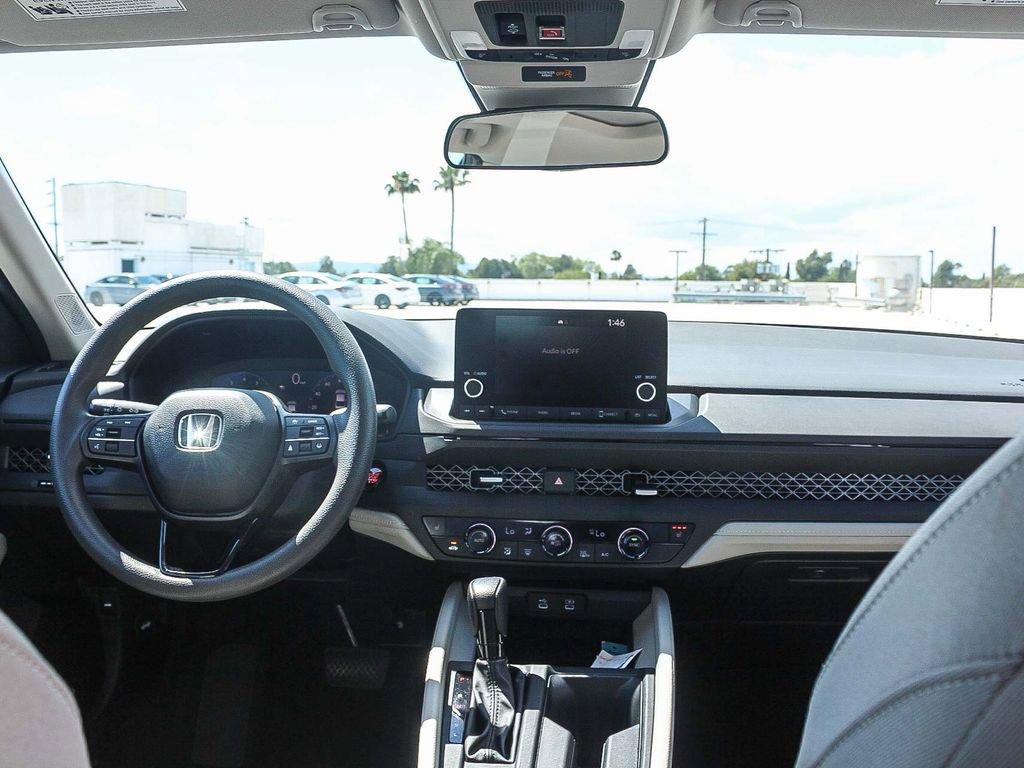 Certified 2023 Honda Accord EX image 12