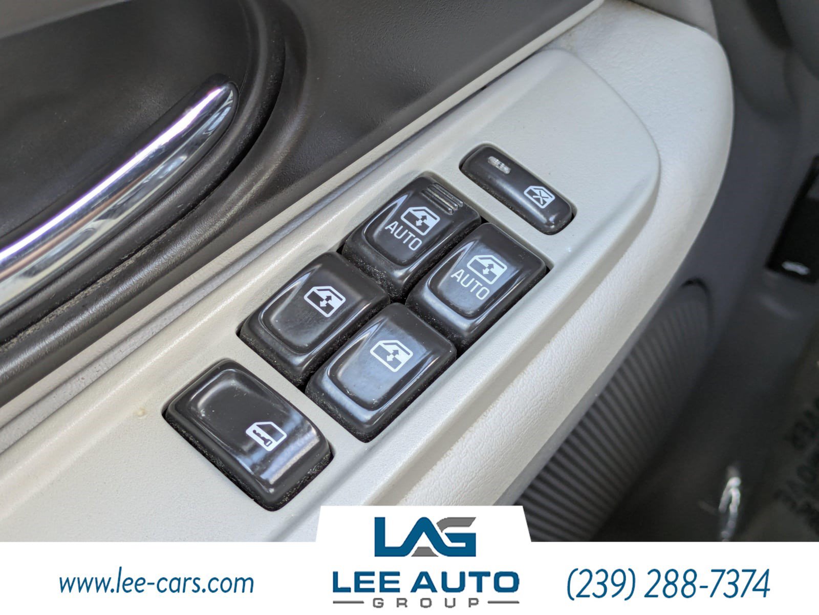 Used 2005 GMC Envoy SLE RWD image 18