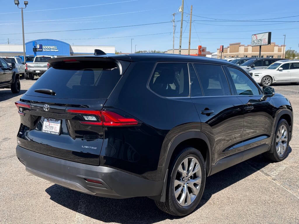 Used 2024 Toyota Grand Highlander AWD image 5