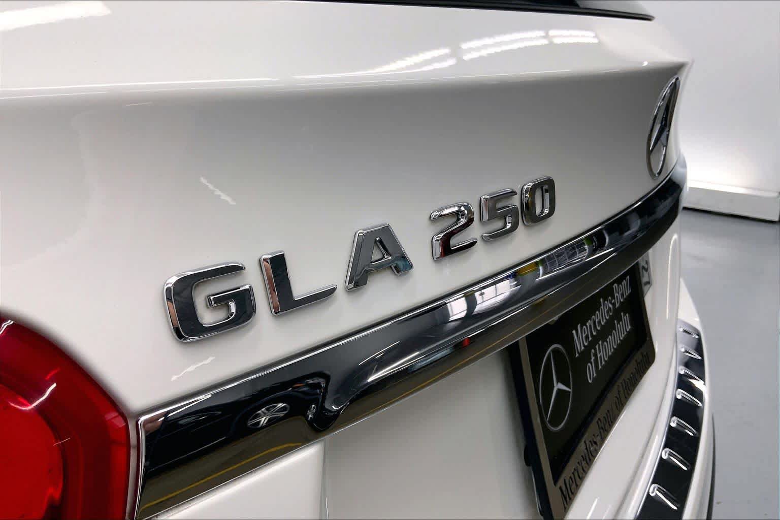 Used 2019 Mercedes-Benz GLA 250 image 14