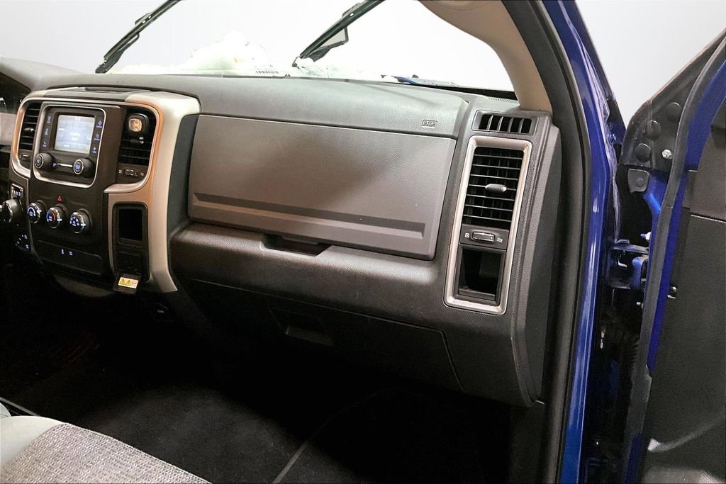 Used 2018 RAM 1500 Outdoorsman image 26