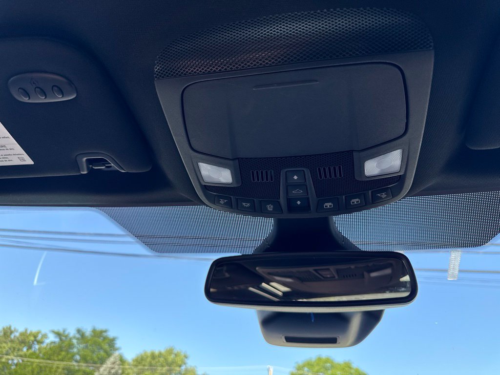 Used 2023 Ford Edge ST-Line AWD/4WD image 23