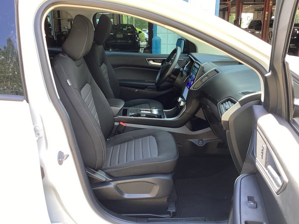 Used 2021 Ford Edge SE FWD image 30