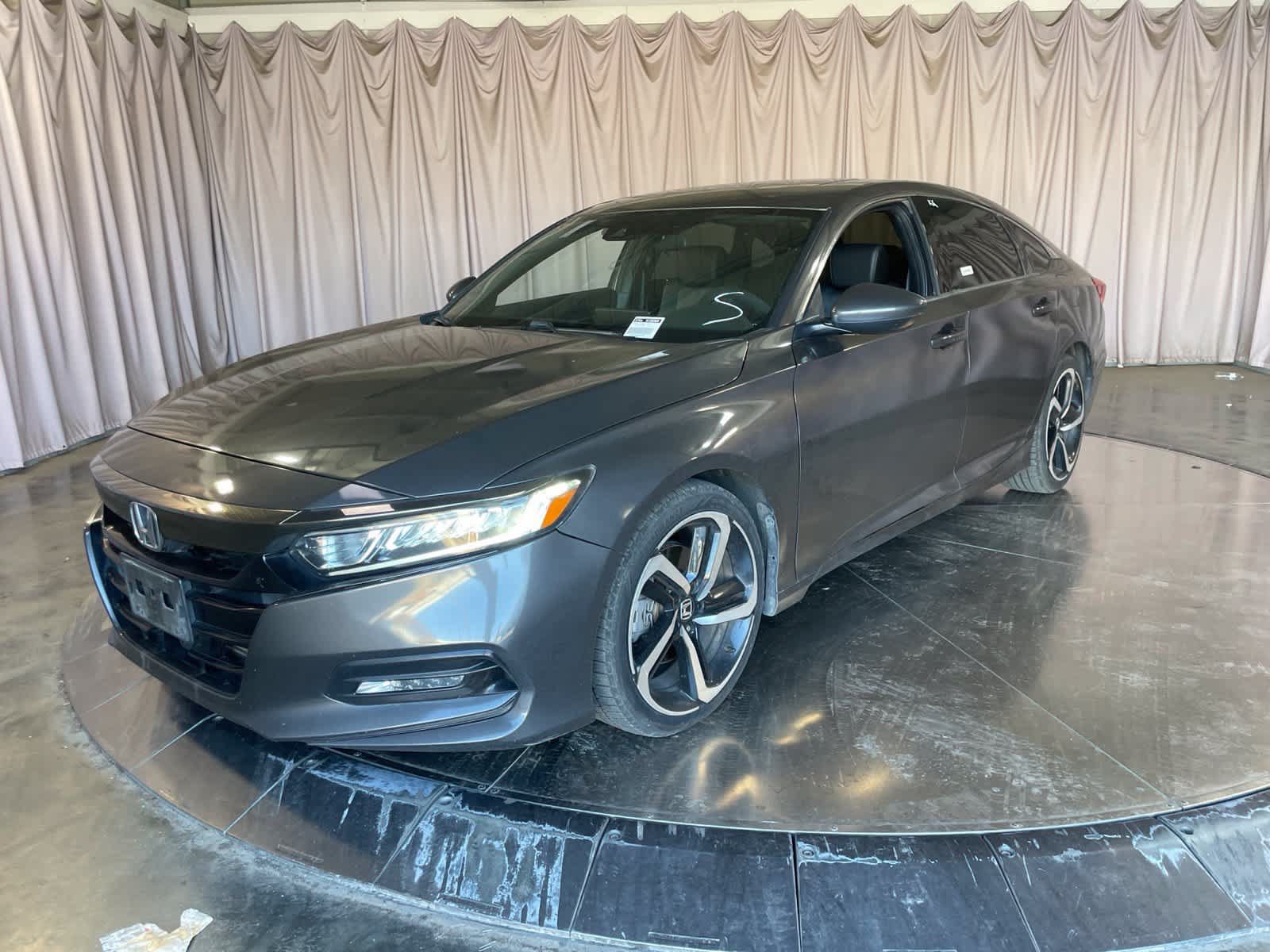 Used 2020 Honda Accord Sport image 2